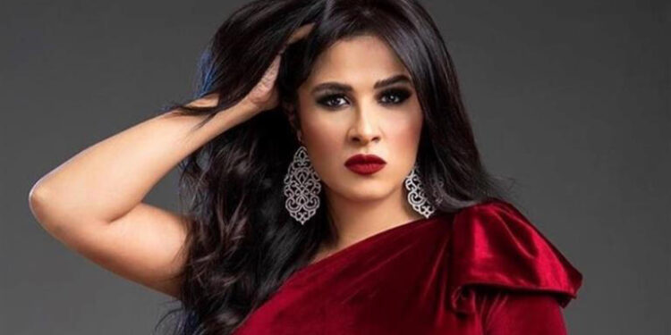 ياسمين عبدالعزيز