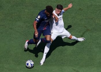 باريس سان جيرمان يتقدم على ريال مدريد بثلاثية في الشوط الأول