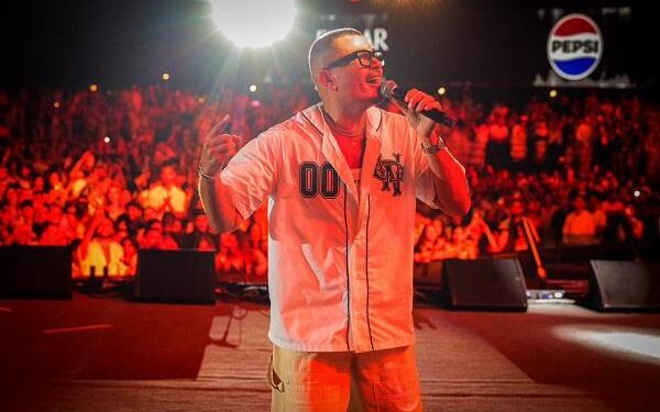 أسعار تذاكر حفل عمرو دياب في مهرجان العلمين 2025