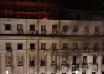 اشتعال الحريق مجددًا في سنترال رمسيس