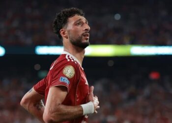 الأهلي يُهدد وسام أبو علي بخصم مالي قبل معسكر تونس ويرفض رحيل اللاعب