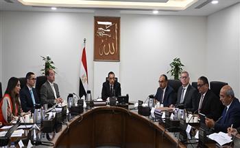 رئيس الوزراء يُتابع موقف تنفيذ برنامج الطروحات الحكومية