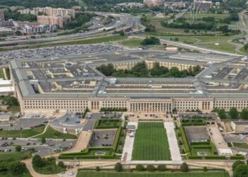 البنتاجون يعلن انسحاب المارينز من لوس أنجلوس