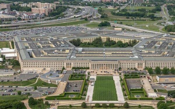 البنتاجون يعلن انسحاب المارينز من لوس أنجلوس