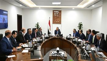 رئيس الوزراء للتجار: تحسن الاقتصاد لا ينعكس على الأسعار.. خفضوها فورًا