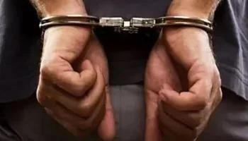 حبس عامل عامًا لاستعراض القوة وحيازة سلاح ناري بدون ترخيص بسوهاج