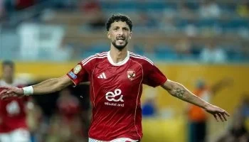 ريبيرو يبدأ تجهيز الأهلي للموسم الجديد.. تدريبات خاصة للمهاجمين وتصحيح لأخطاء الدفاع