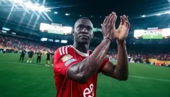 الأهلي يفتح ملف تجديد عقد أليو ديانج وسط رفض للعروض الخليجية وتمسك بخدماته