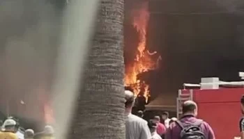 حريق هائل يندلع في مطعم وجبات سريعة بمنطقة المنتزه شرق الإسكندرية