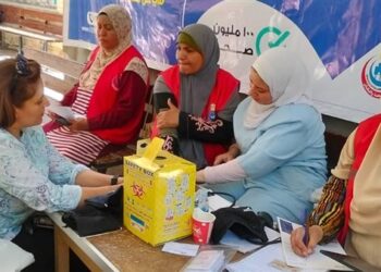 «100 يوم صحة» قدمت 5.47 مليون خدمة طبية مجانية خلال أربعة أيام