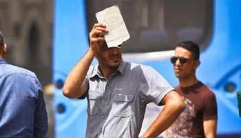 طقس الثلاثاء: حرارة مرتفعة ورطوبة كثيفة.. والعظمى بالقاهرة 35 درجة