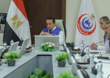 وزير الصحة يترأس غرفة الأزمات لمتابعة تداعيات حريق سنترال رمسيس