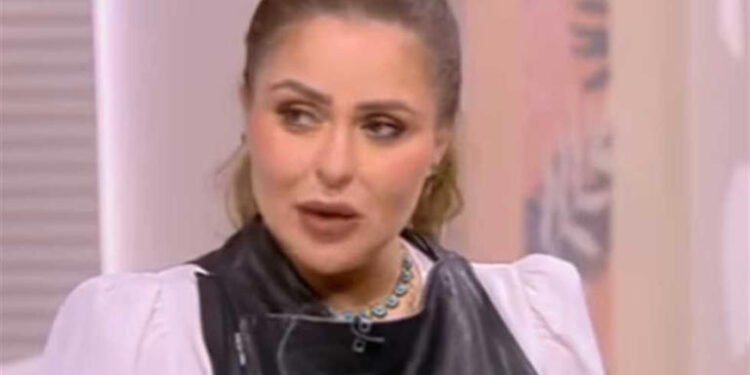 مها الصغير توجه رسالة مؤثرة بعد أزمة اللوحات: “أمي جنبي وراضية عني.. وده كفاية”