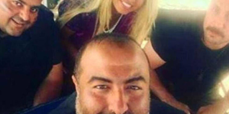 شيكو ينعي المخرج سامح عبدالعزيز: “كنت واحشني.. ودلوقتي هتوحشني أكتر”