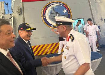 السفينة الحربية التركية بويوكادا تزور ميناء الإسكندرية البحري