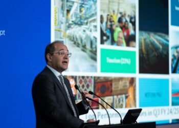  كجوك يفتتح «يوم مصر» ويوضح: «الأسواق لا تنام.. ووزراء المالية أيضًا»