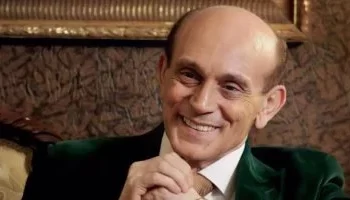 شقيق الفنان محمد صبحي يكشف تطورات حالته الصحية ويؤكد خروجه من المستشفى اليوم