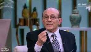 نقل الفنان محمد صبحي إلى المستشفى بعد تعرضه للإغماء