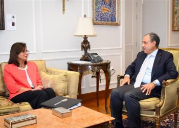 وزير الخارجية يلتقي رئيسة الأكاديمية الوطنية للتدريب