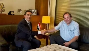 هولندا تُعيد قطعًا أثرية مصرية نادرة بعد تهريبها