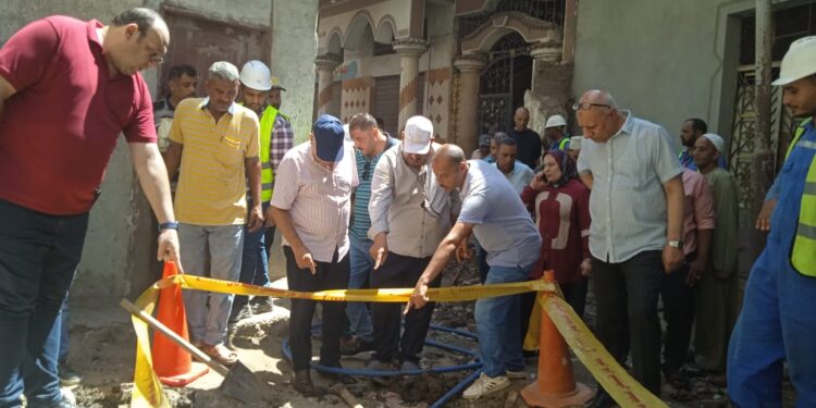 حقيقة اشتعال غاز عند فتح الحنفيات بقرية شرنوب بالبحيرة