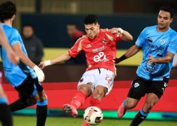 تشكيل الأهلي أمام غزل المحلة.. جراديشار في الهجوم