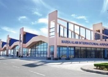 ابتداءً من السبت.. مطار مرسى علم يستقبل 185 رحلة طيران دولية على مدار أسبوع