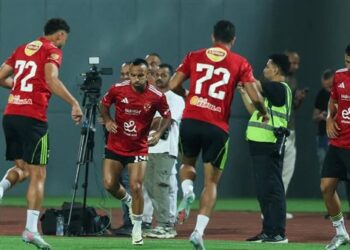 مودرن سبورت يفرض التعادل السلبي على الأهلي في الشوط الأول