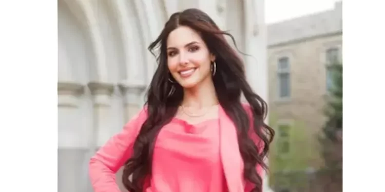 نادين أيوب تمثل فلسطين في مسابقة ملكة جمال الكون 2025