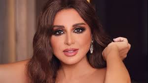 لماذا فضلت أنغام العلاج خارج مصر رغم ثقتها في الأطباء المحليين؟