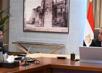 رئيس الوزراء يتابع مع وزير الشباب والرياضة ملفات عمل الوزارة واستراتيجية 2025 – 2032