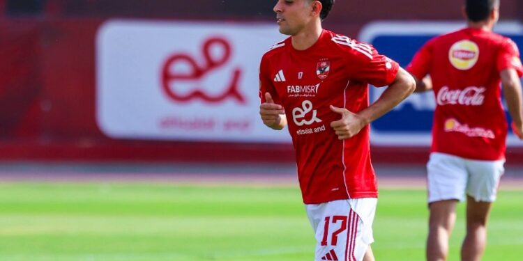 الأهلي يواصل تحضيراته لمواجهة إنبي في الدوري الممتاز