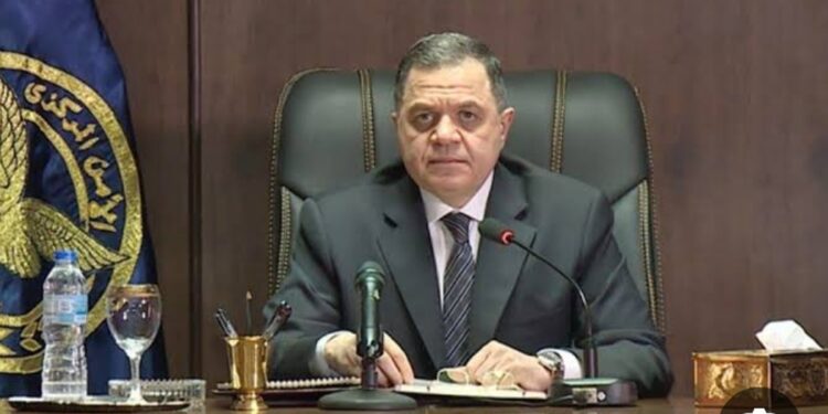 وزير الداخلية يقرر إجراء تحليل مخدرات قبل استخراج رخصة القيادة الخاصة