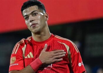 مباراة القمة 131.. إمام عاشور يدعم لاعبي الأهلي قبل مواجهة الزمالك