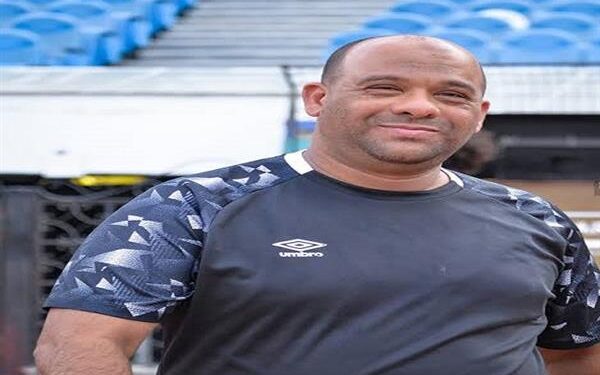 وليد صلاح الدين مديرا للكرة بالأهلي و “النحاس” قائما بأعمال المدير الفني