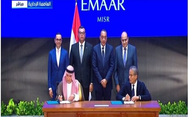 بالصور.. توقيع اتفاقية لتنمية 10 ملايين متر في البحر الأحمر بحضور رئيس الوزراء