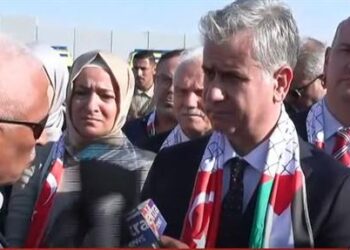 وصول نائب وزرير الخارجية التركي ووفد برلماني إلى معبر رفح