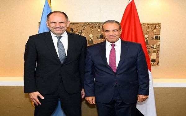 وزير الخارجية يلتقي نظيره اليوناني على هامش أعمال الجمعية العامة للأمم المتحدة