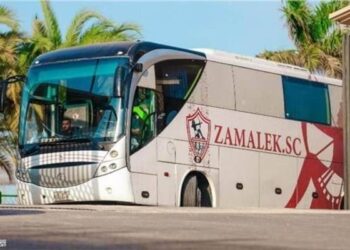 لقاء القمة 131.. الزمالك يصل استاد القاهرة لمواجهة الأهلي في الدوري الممتاز