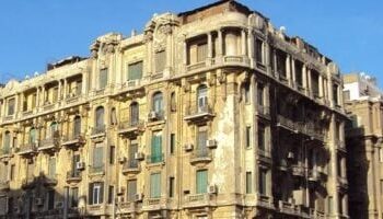 عقد الإيجار.. مستند قانوني يحفظ حقوق المالك والمستأجر