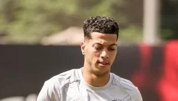 الأهلي يجهز إمام عاشور للعودة بعد التوقف الدولي.. ورحيل ريبيرو رسميًا