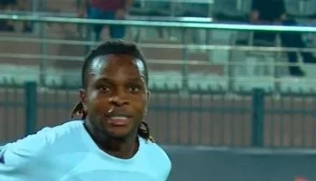 الزمالك يواجه أزمة جديدة بسبب قسط صفقة شيكو بانزا.. تهديد بشكوى للفيفا