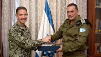 رئيس أركان جيش الاحتلال يلتقي قائد القيادة المركزية الأمريكية في تل أبيب