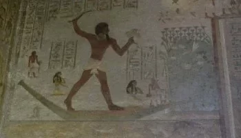 معبد حتشبسوت ومقابر بني حسن: كنوز أثرية في المنيا