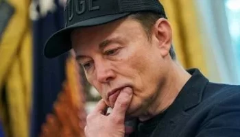 اغتيال تشارلي كيرك يتحول إلى أزمة سياسية وإعلامية بين واشنطن وقطاع التكنولوجيا