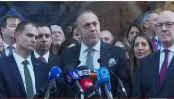 رفع العلم الفلسطيني في لندن بعد الاعتراف البريطاني بالدولة الفلسطينية