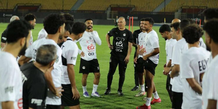 منتخب مصر ينظم ممرًا شرفيًّا لمحمد صلاح.. اعرف السبب “صور”