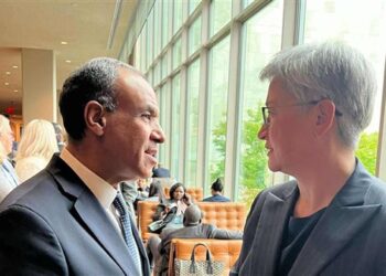 وزير الخارجية يلتقي نظيرته الأسترالية