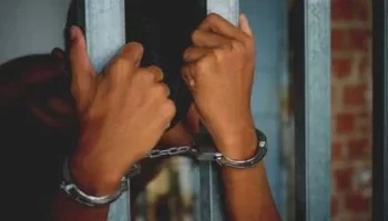 النيابة تقرر حبس عاطل 4 أيام لقتله صديقه بسلاح أبيض في المنوفية