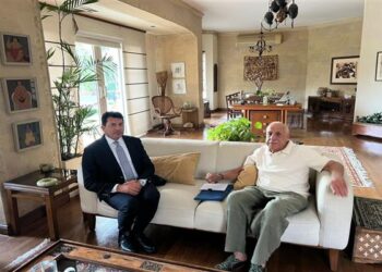 وزير الرياضة يطمئن على صحة حسين لبيب ومرتضى منصور